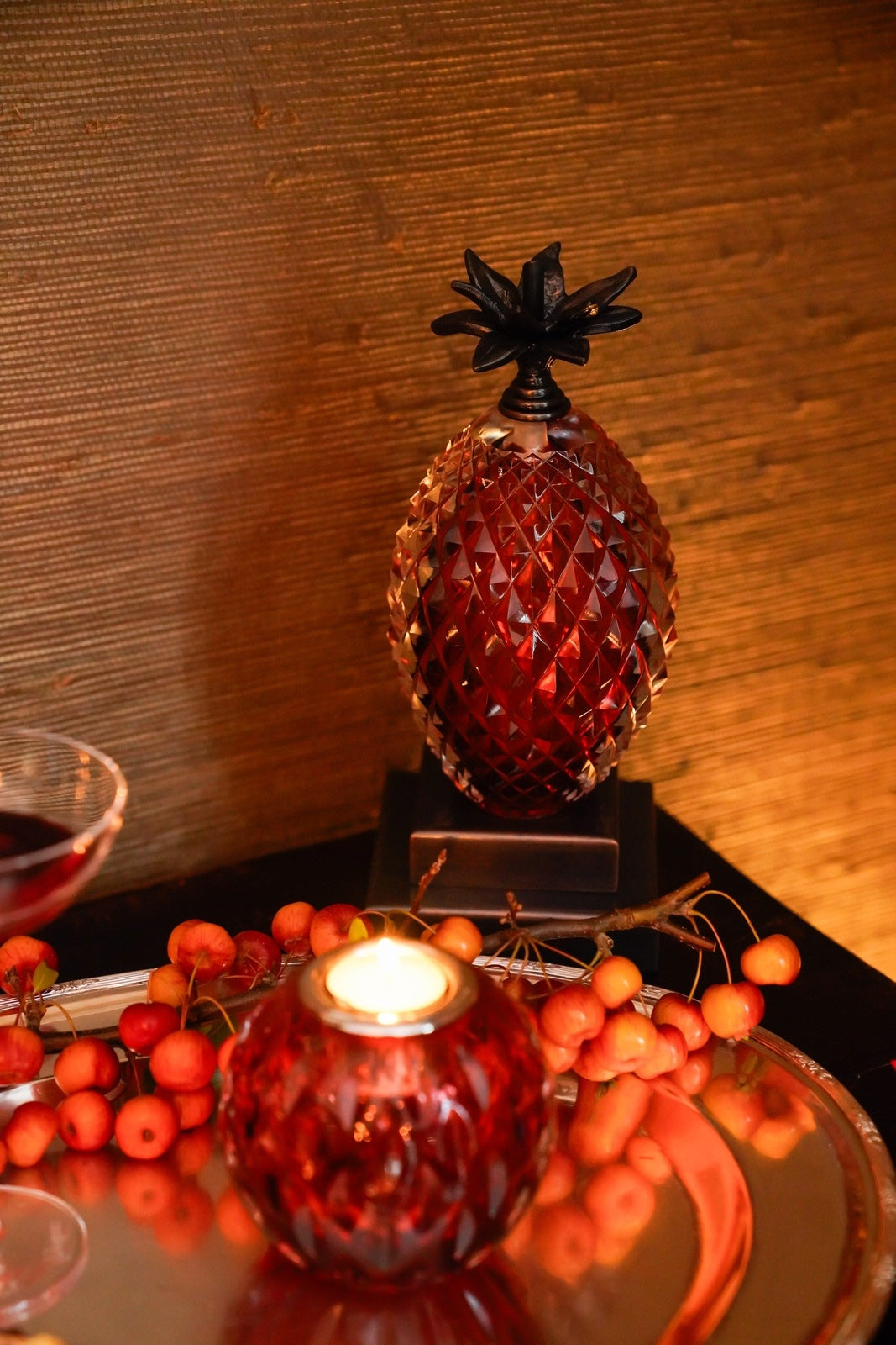 Pineapple Bookend